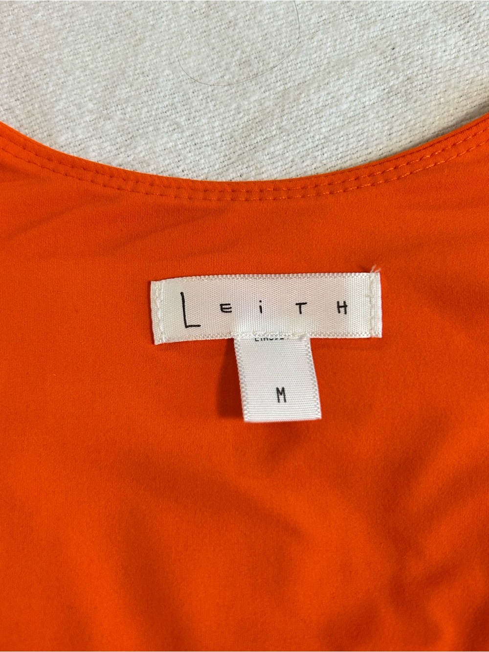 Leith Vibrant Orange Double Scoop Fitted Tank Size M NWOT Athleisure Layering - Picture 4 of 10